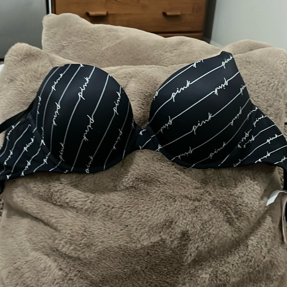 DONATING SOON VS pink bra 34DD - Picture 1 of 2